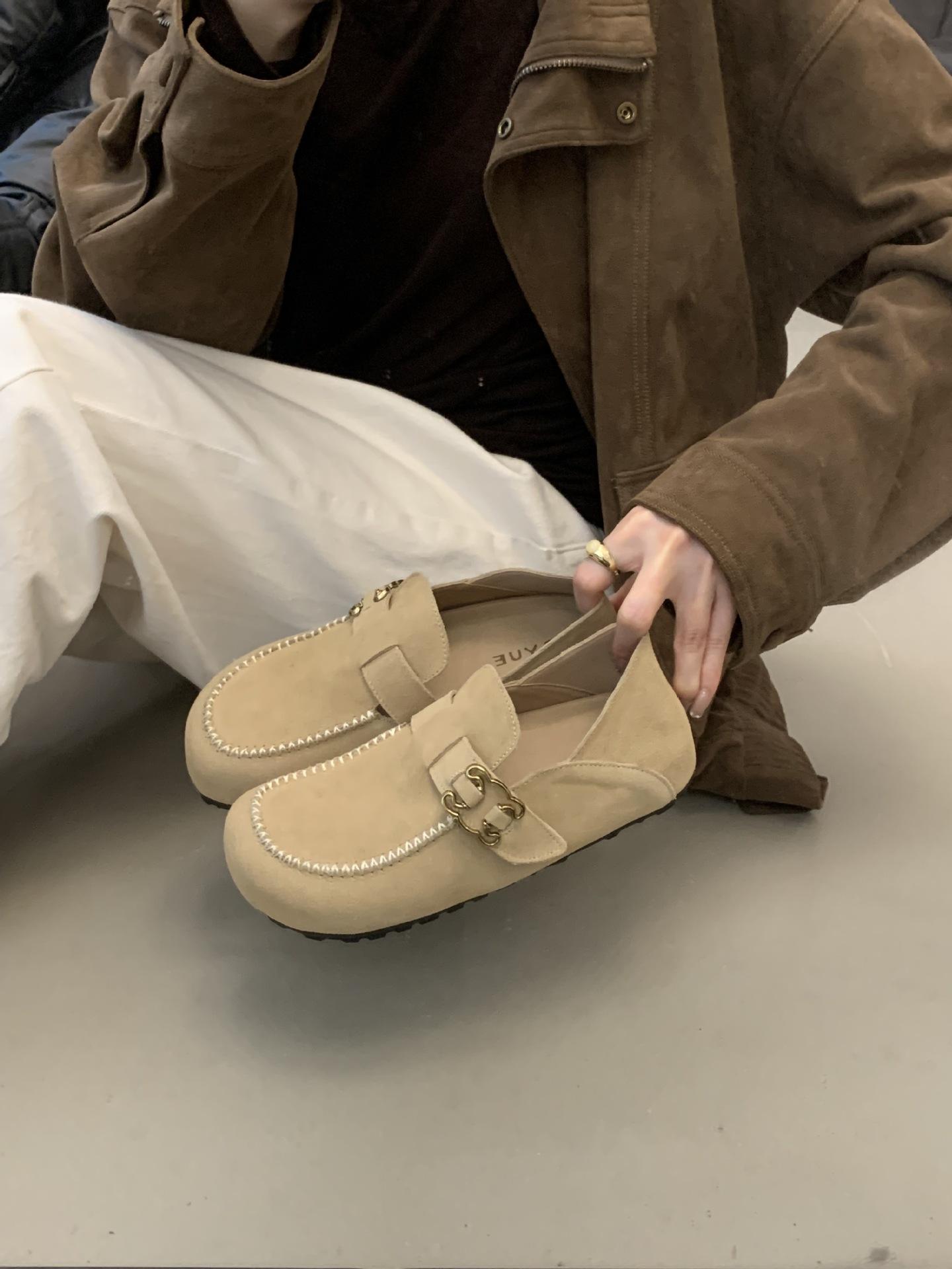 

Матовые коровьи Birkenstocks осень-зима 2025 версия с высотой 4 см полностью закрытые ленивые повседневные туфли на одной педали 35 абрикосовый