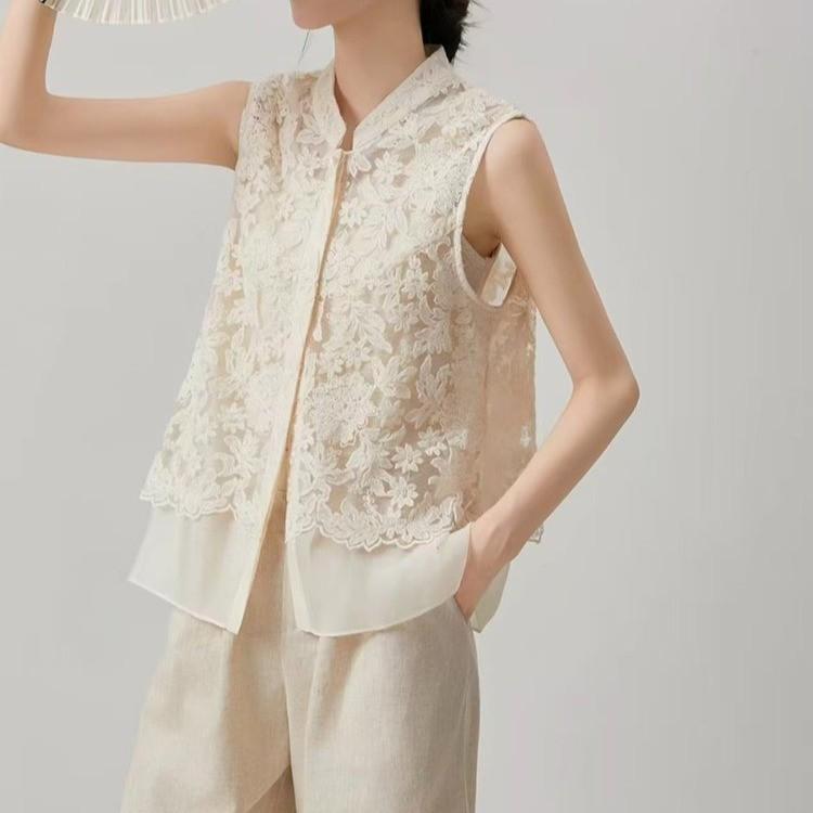 Chinese Style Lace Embroidered Stand Collar Vest with Frog Button and Shawl