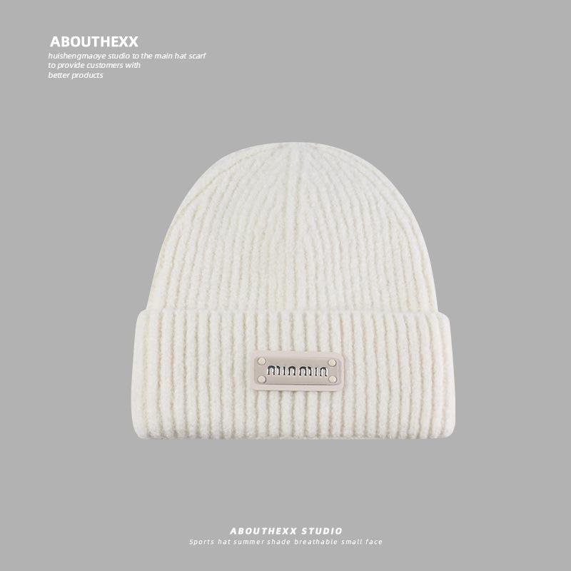 Hat Women's Autumn and Winter Woolen Hat Showing Face Small Warm Ear Protection Cold Hat Rubber Label Letter Knitted Hat Student Pullover Hat for Men