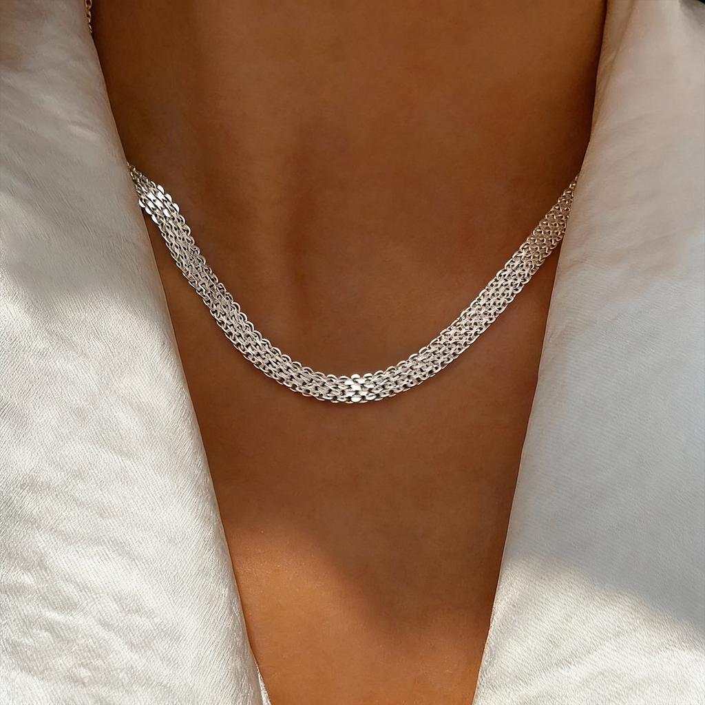 Copper European and American Simple and Unique Woven Hollow Wide Necklace Ins Trend Mesh Collarbone Chain