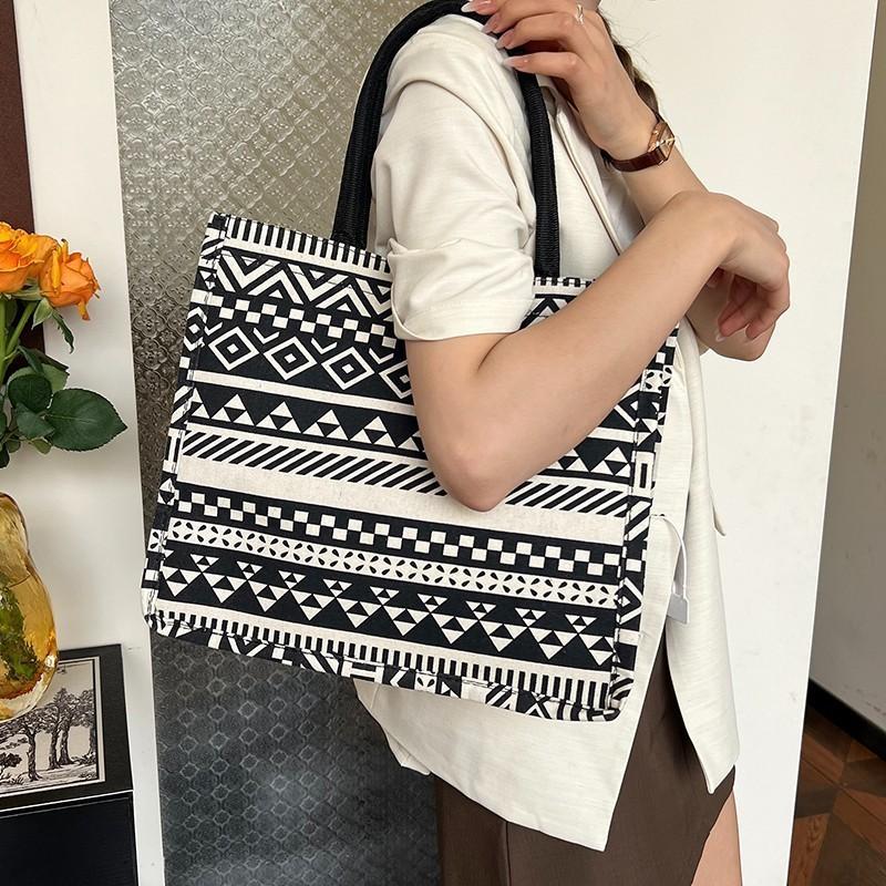 Stylish Striped Cotton And Linen Tote Bag For Women Large Capacity Fashionable Design
