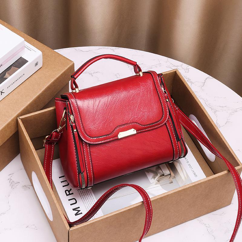 

Handheld Small Square Bag Korean Version Retro New Trend Wholesale Large Capacity Shoulder Bag красный