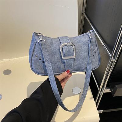 2025 Winter New Simple Fashion Retro Casual Solid Color Rivet Underarm Crossbody Shoulder Bag Women