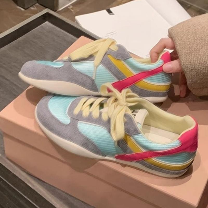 

Fashion Spring 2025 New Breathable Versatile Casual Soft Bottom Women Shoes Vintage Color Block Deutsche Training Sneakers Outdoor Flats 40 зелёный