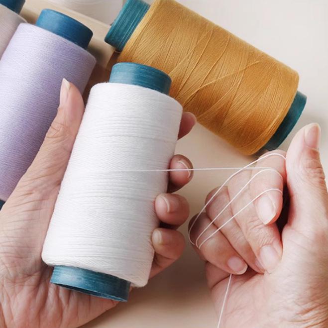 402 Polyester Thread: Black & White Sewing Thread for Hand Needlework and Household Sewing Machines