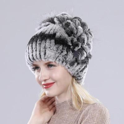 Winter frauen gute elastizität echt rex kaninchen pelz hüte mit silber fuchs pelz Dame im freien warme gestrickte echte rex kaninchen pelz kappe