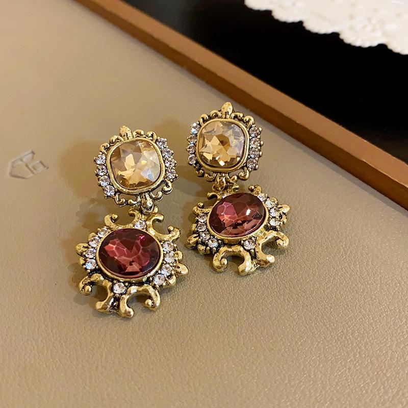 Vintage Necklace Earring for Women Exaggerated Jewelry Accessories