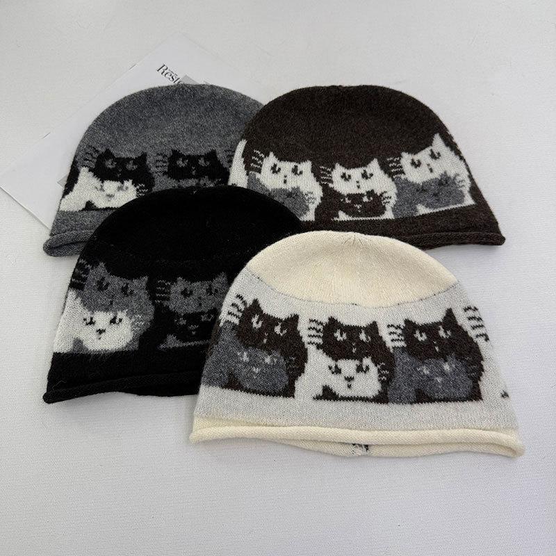 Cartoon Kitten Jacquard Knitted Bag Hat Women's Autumn and Winter Fashion Warm Windproof Ear Protection Face Small Wool Hat