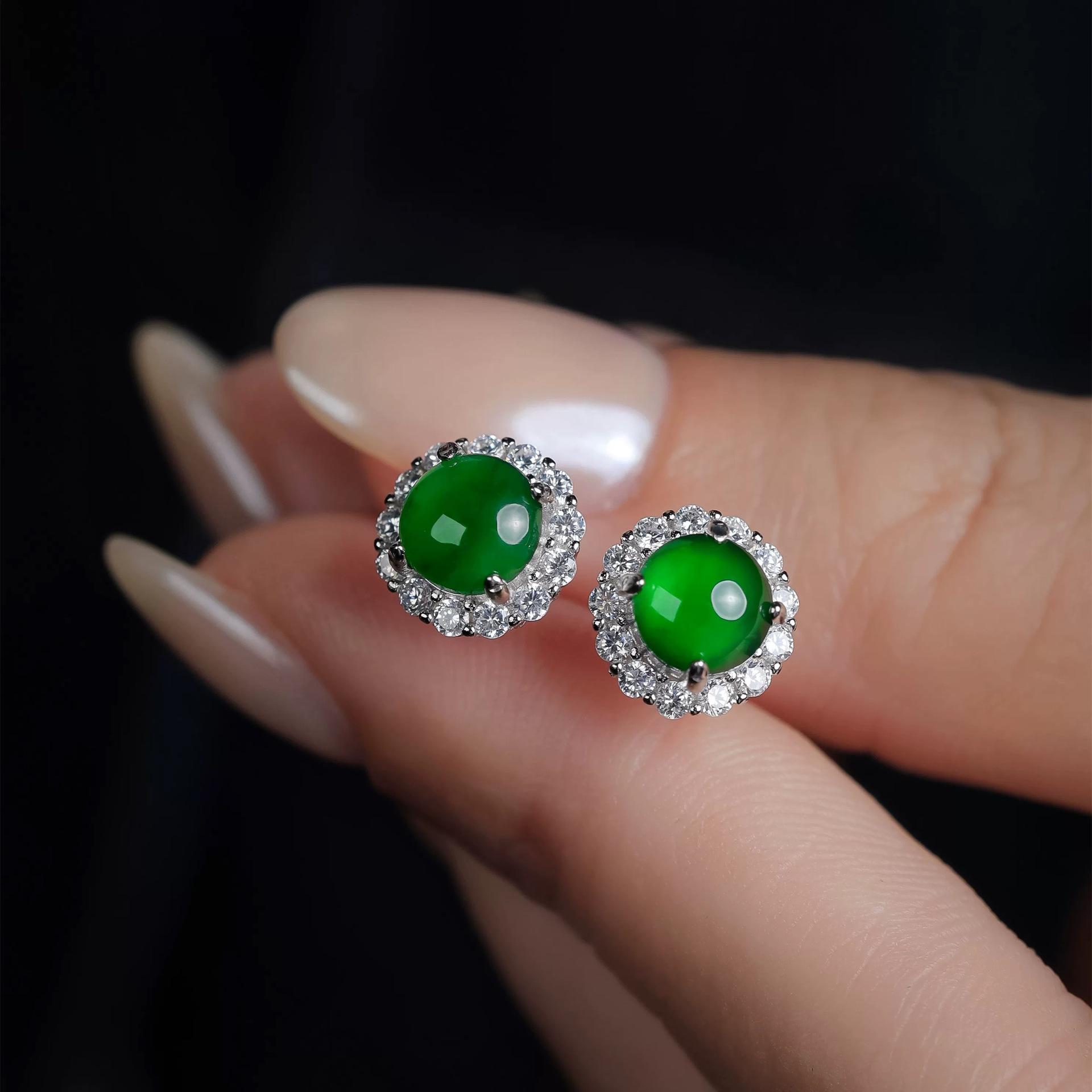 Simple national style green stud earrings exquisite versatile earrings temperament trendy jewelry
