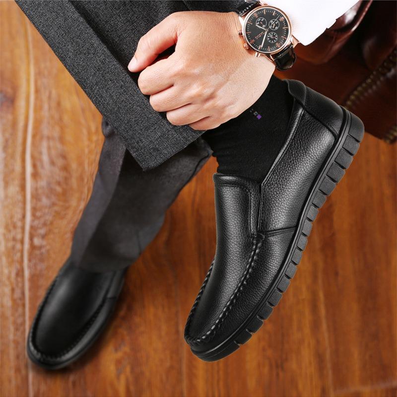 Large Size Men's Leather Shoes Men's Foot Cover Leather Hollow Breathable Casual Single Shoes Soft Sole Medium Old Dad Lazy Shoes