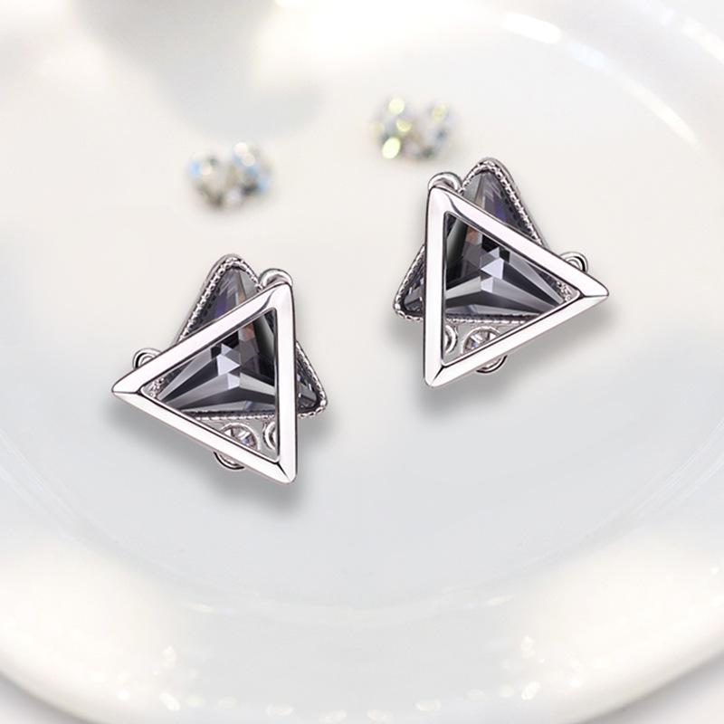 Earrings Women S Three-Dimensional Triangle Geometric Stud Earrings Femininity Earrings Personality Earrings