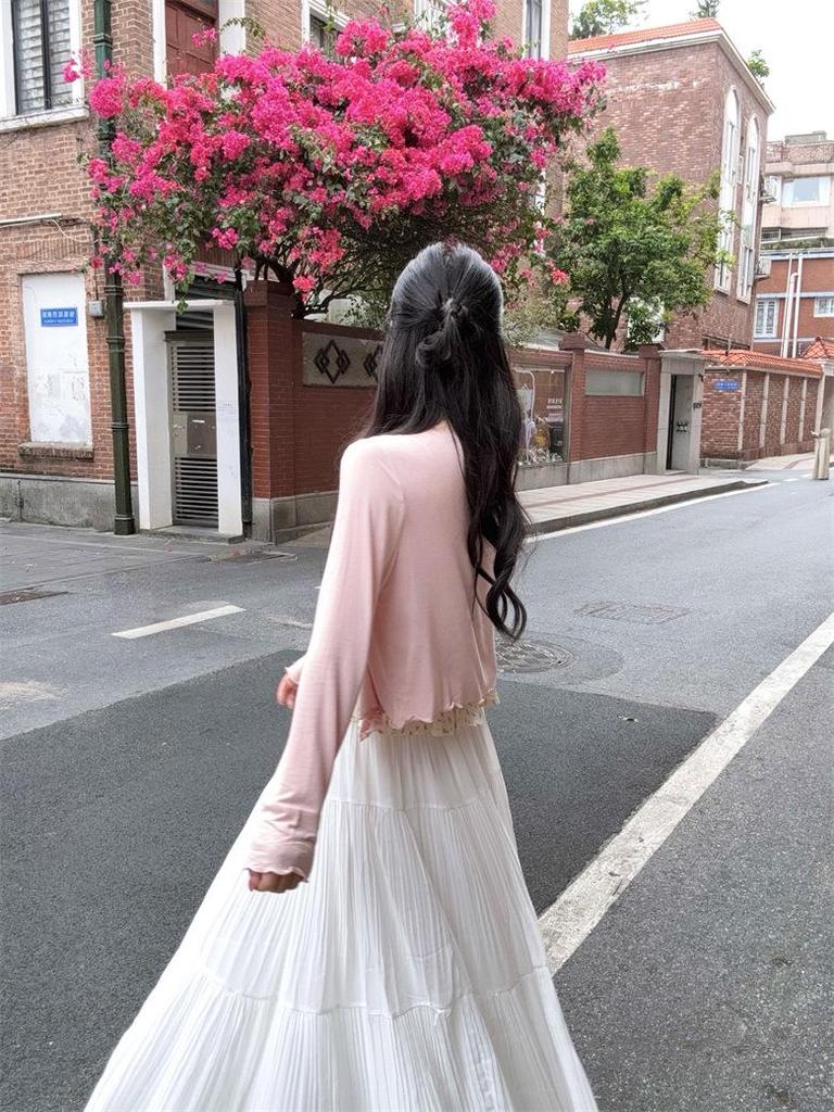 Plus Size Floral Lace Trim Camisole & Cardigan with Pleated Chiffon Skirt Set