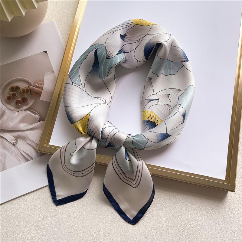 68Cm Lotus Pattern Square Scarf Women Simulated Silk Plant Print Versatile Headwear Clothing And Accessories Square Scarf