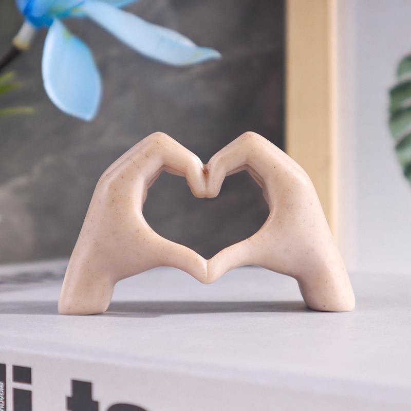 Mini Liebesgesten-Skulptur Harzhandwerk Ornament für Zuhause, Schlafzimmer, Wohnzimmer, Arbeitszimmer Schreibtischdekoration