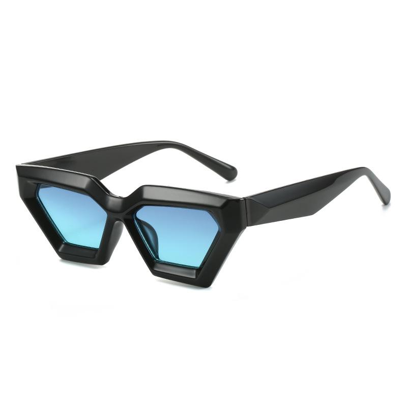 

Latest Cat Eye Female Sunglasses Retro Designer Stylish Male Square Sun Eyewear Sun Eyewear Luxury Female Oculos UV Protection 400 Gafas as picture