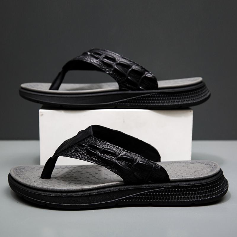 Fashion Holiday Non-slip Walking Shoes Summer Shoes Men Slippers Leather Mens Flip Flops Luxury Brand Male Flat Mens All-match Sandals