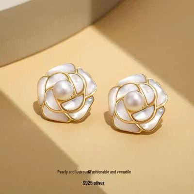 5A Qualität Natürliche Süßwasserperlen Kamelien Ohrstecker, Französischer Haute Couture Stil, Damen TikTok Modetrend.