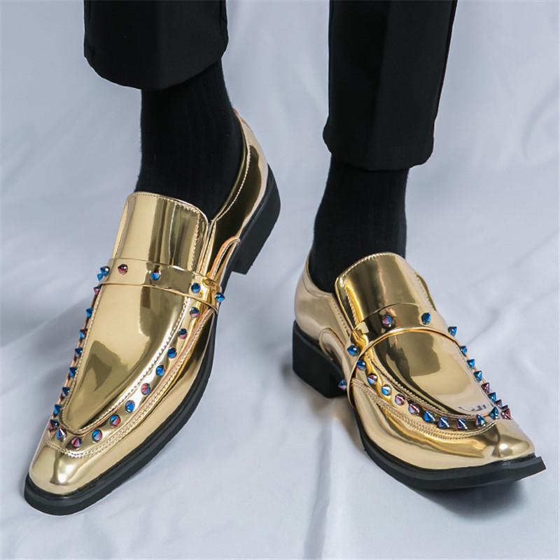 Fashion Designer Men Dress Chelsea Leather Shoes For Trendsetter Luxury British Colours Rivet Oxfords Gentleman Wedding Prom Footwear