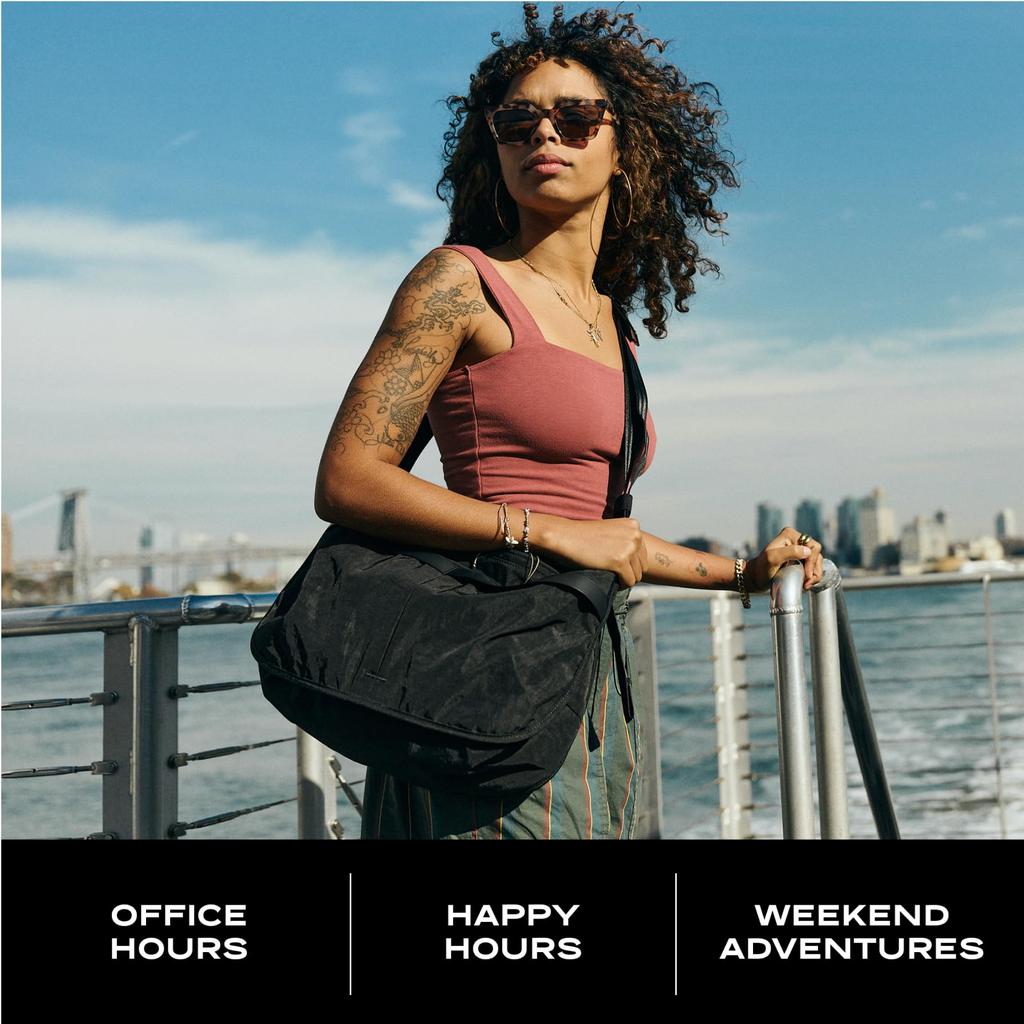 Chrome YOYOGI 14L MESSENGER Shoulder Bag Mauve Purple Pink (Current Model) MAUV_MAUVE Water-Repellent