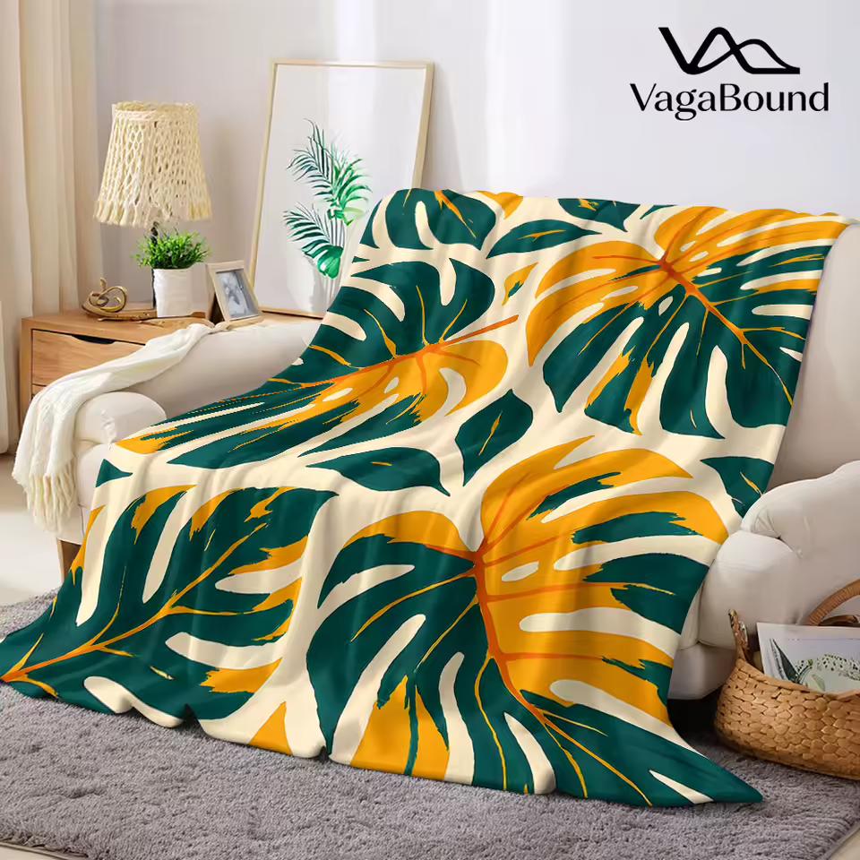 Tropical Split Monstera Flannel Blanket Warm Soft Halloween Christmas Decorative Couch Warm Cozy All-Season Gift