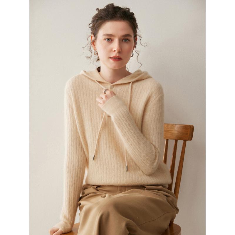 2025 Women's Thickened Cashmere Cable Knit Hoodie - Age-Reducing Loose Fit Pullover Sweatshirt