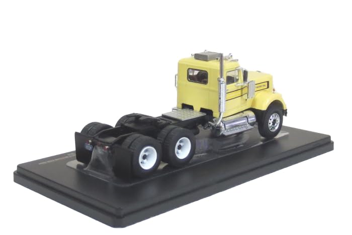 ixo scale White Western Star 4864 1970 Yellow Finished Product 1/43