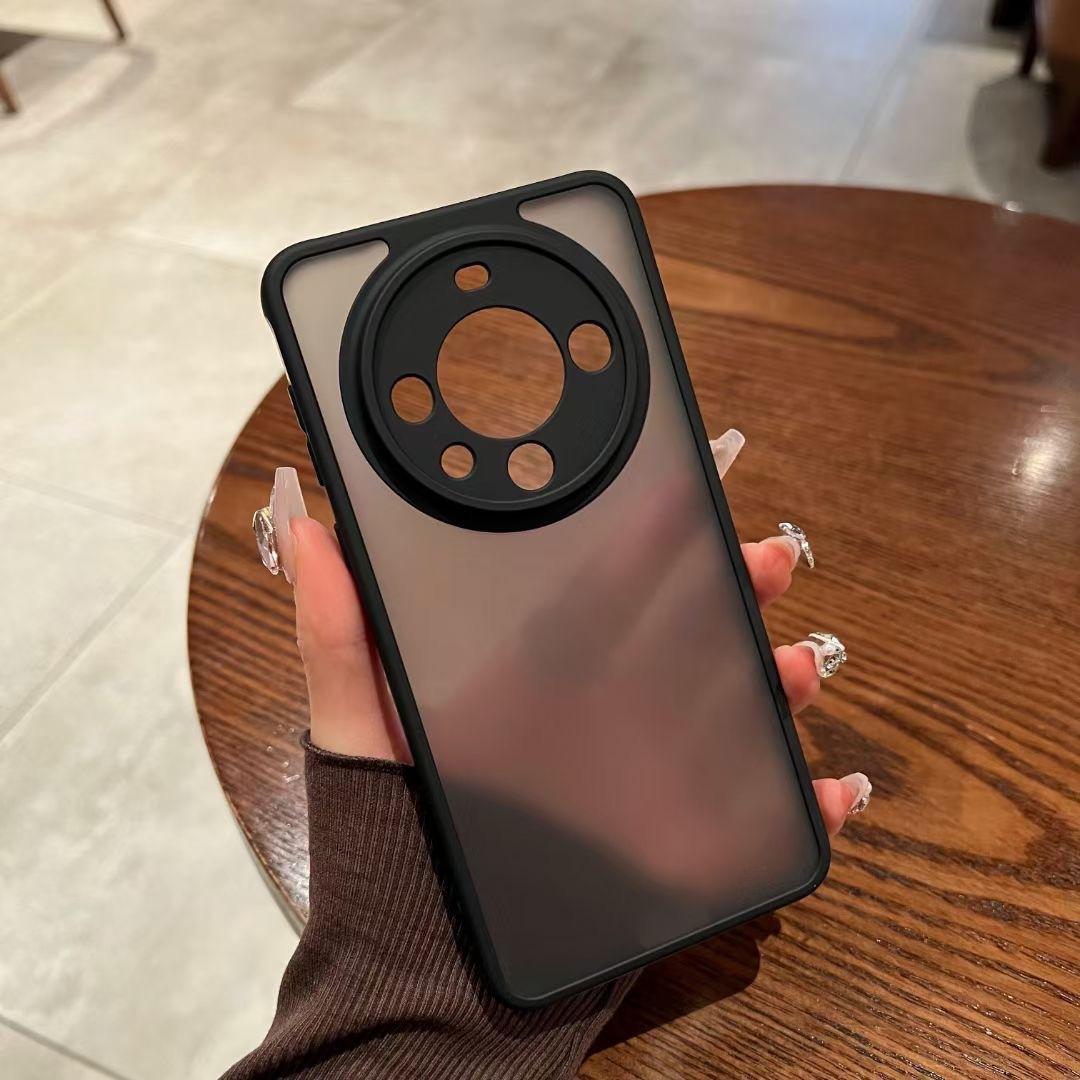 

This Matte Textured Phone Case Is Semi-transparent, Matte, Thickened and Shockproof for Huawei Mate70PRO. It Also Features A Hard Case for MATE60 MATE60