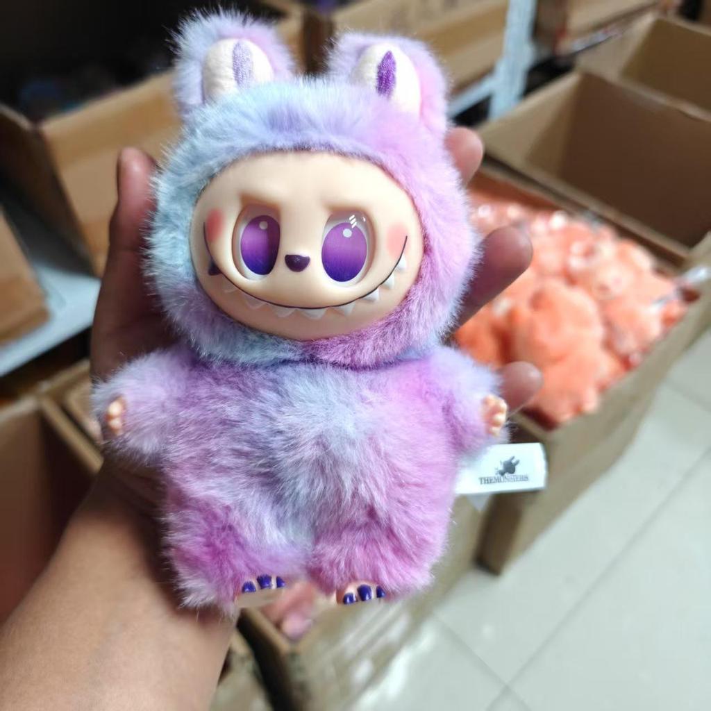 Labubu Doll Clothes: Christmas Shawl & Cape for First, Second, and Third Generation Labubu Dolls and Figures