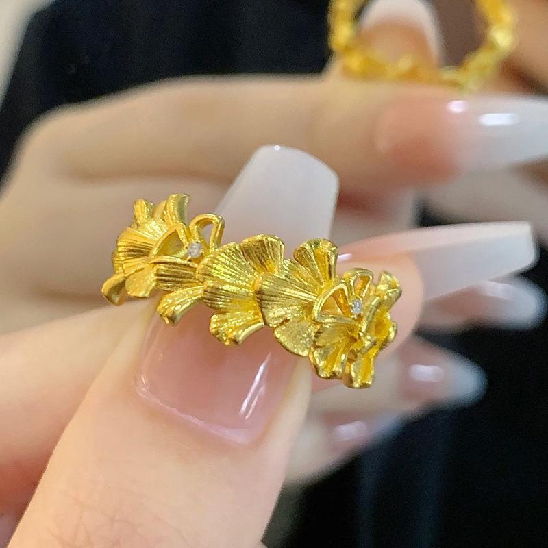 New in rings Ginkgo Petal for women Ancient Gold Craftsm Exquisite Glossy Small leaf Exquisite rings for women Party