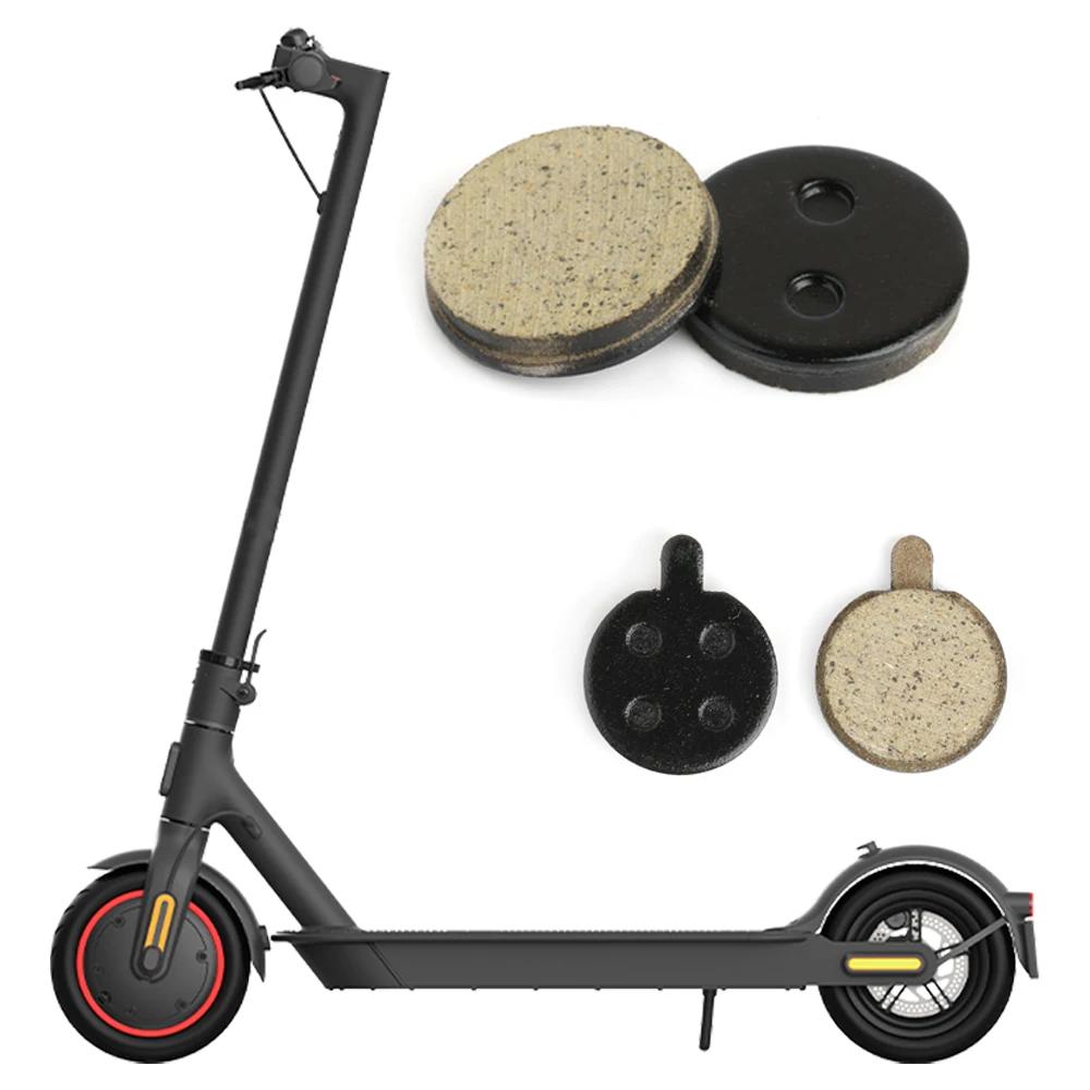 2 st Bromsbeläggssats för Xiaomi M365 /1S / Pro 2 / Mi Elsparkcykel Halvmetalliska Belägg 2 st Reservdelar