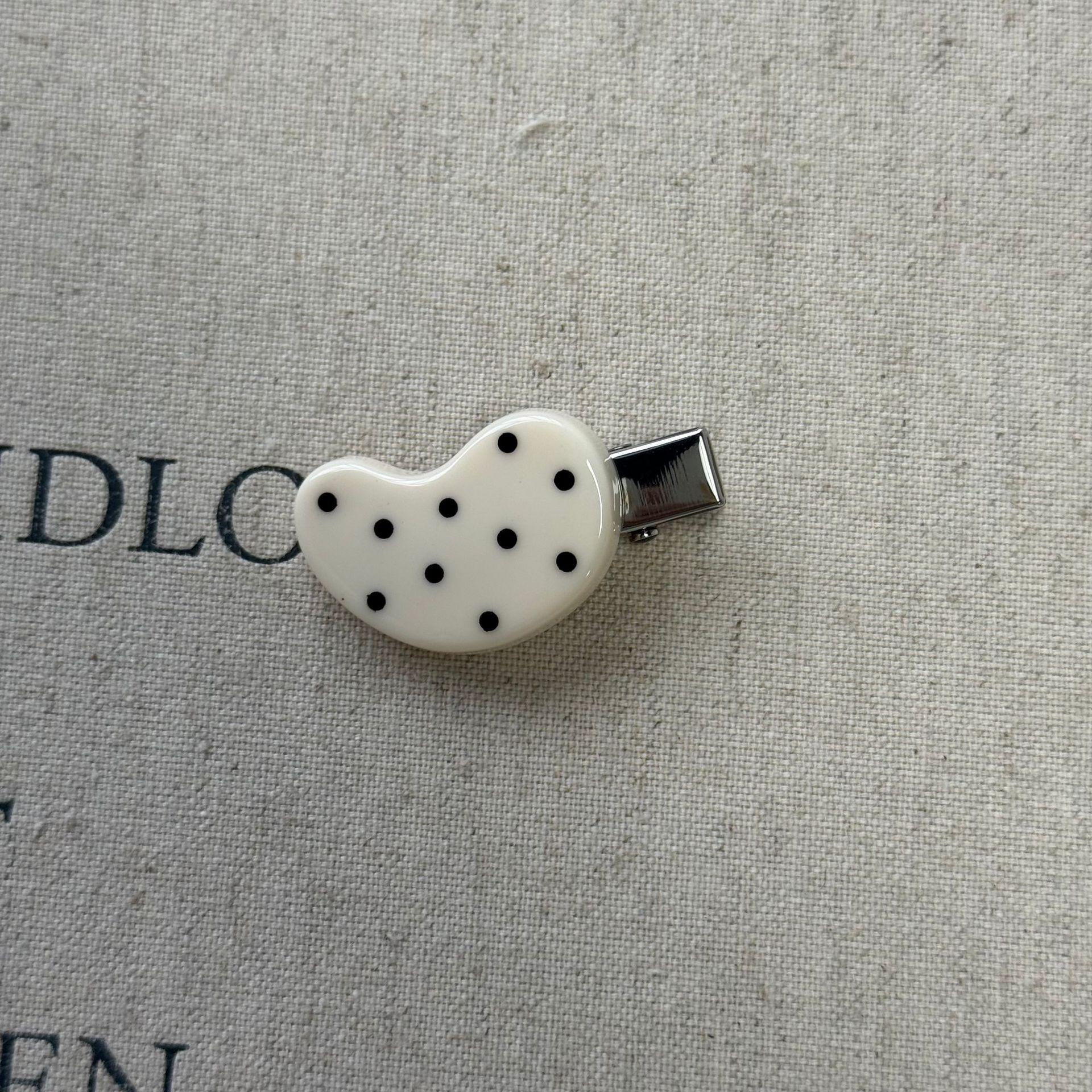 Summer Yellow Polka Dot Duckbill Hair Clip - Korean Style Women s Cute and Versatile Accessory