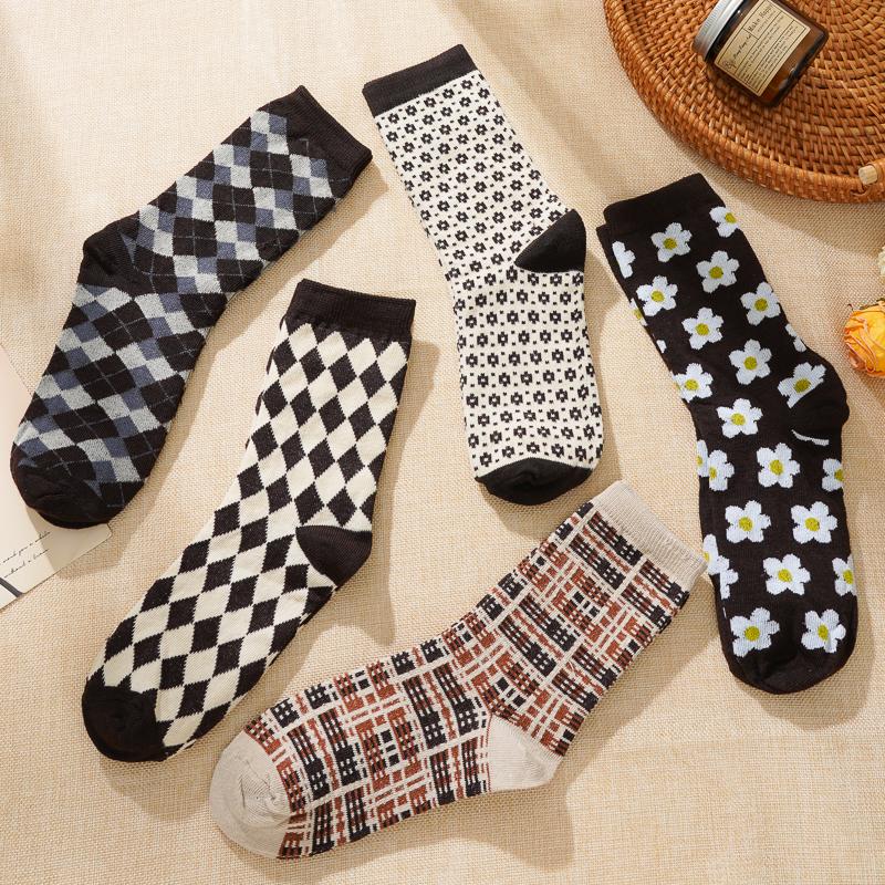 1/5 Paar Vintage Baumwollsocken Damen Niedliche Kniestrümpfe Herbstliche Ästhetik Lange Socken Preppy Knöchelsocken für Damen