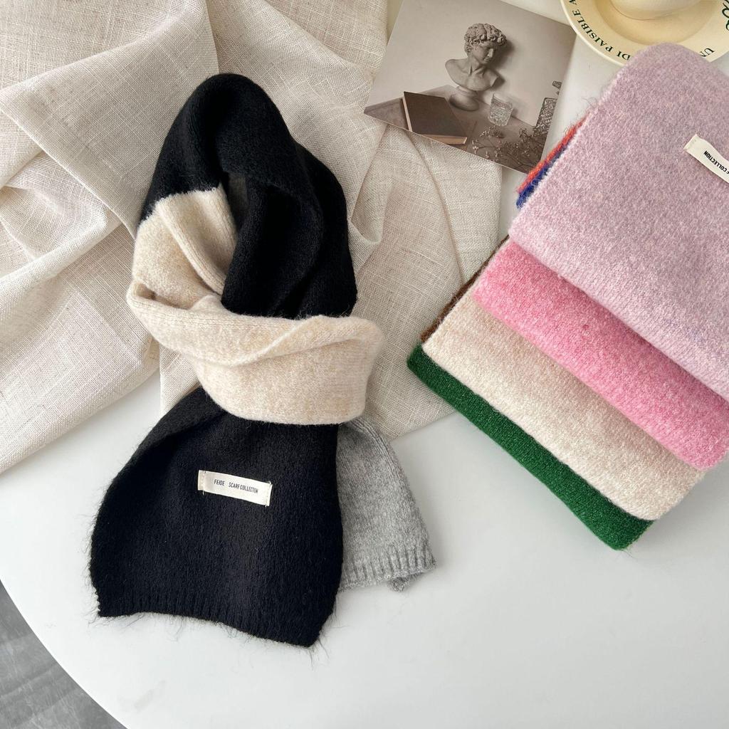 Ins Contrast Color Scarf: Women's Autumn/Winter Neck Protection, Cute Korean Style, Warm Knitted, All-Match Decorative Scarf.