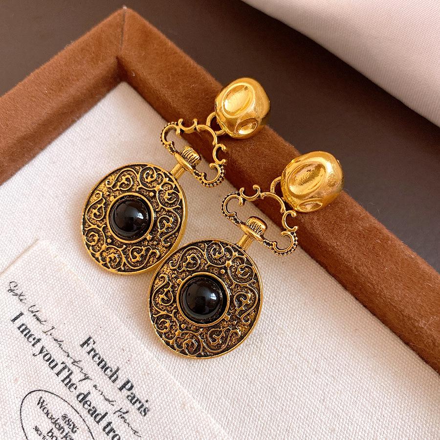 Vintage Round Drop Earrings Women Geometric Embossed Pattern Hollow Dangle Earrings Fashion Minimalist Party Jewelry Accessories