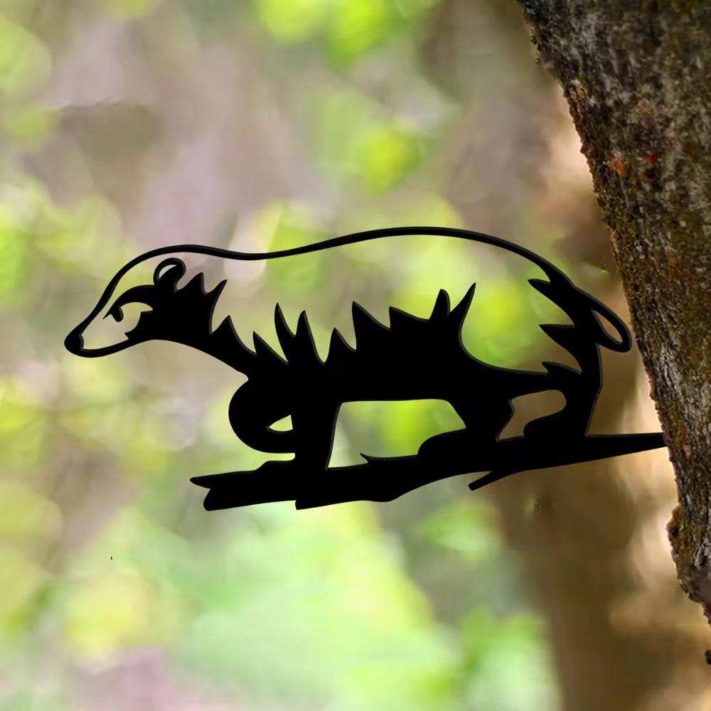 Metal Badger On Branch Silhouette Rustic Outdoor Decor with Hammer Stake, Perfect for Home & Garden, Housewarming Gift