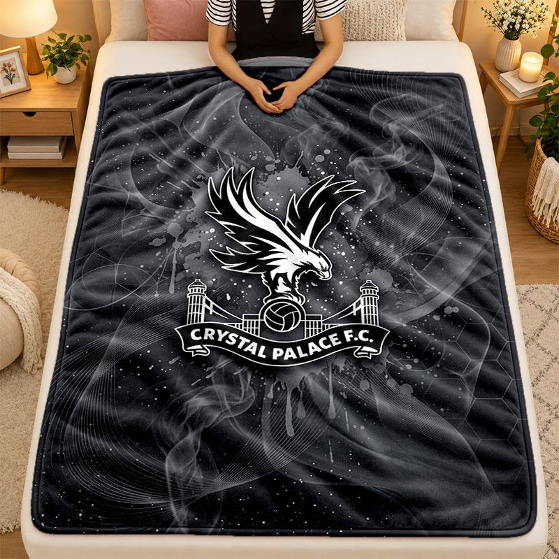 Flannel BlanketCrystal Palace Football Warm Soft Throw Blanket for Indoor Sofa Bed Living Room Use