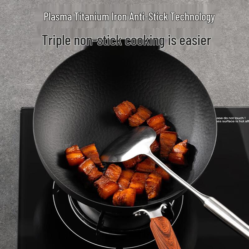 COOKER KING Titanium Hammered Iron Wok 30cm