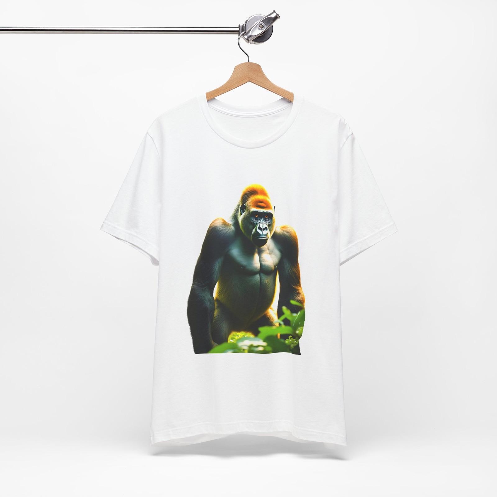 Silverback Gorilla Illustration Tee | Jungle Wildlife Graphic S разноцветный