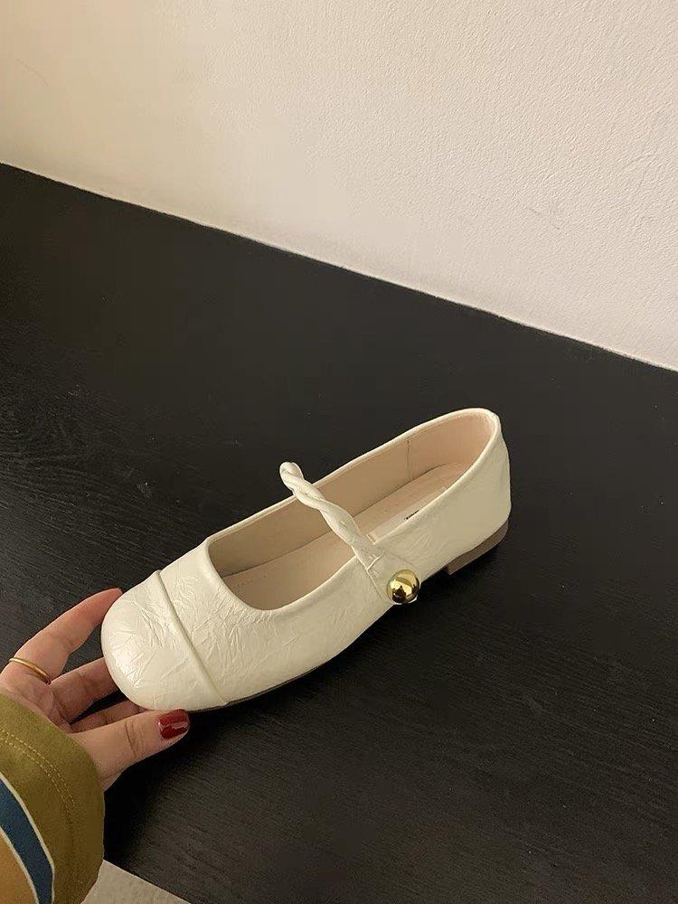

Inner heightening shoes retro gentle shallow mouth single shoes women s shoes soft sole spring French Mary Jane shoes ballet shoes 35