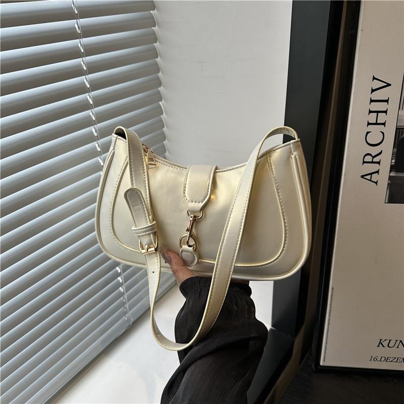 Niche Design Simple Women's Bag Summer New Fashion Underarm Bag Texture Shoulder Bag