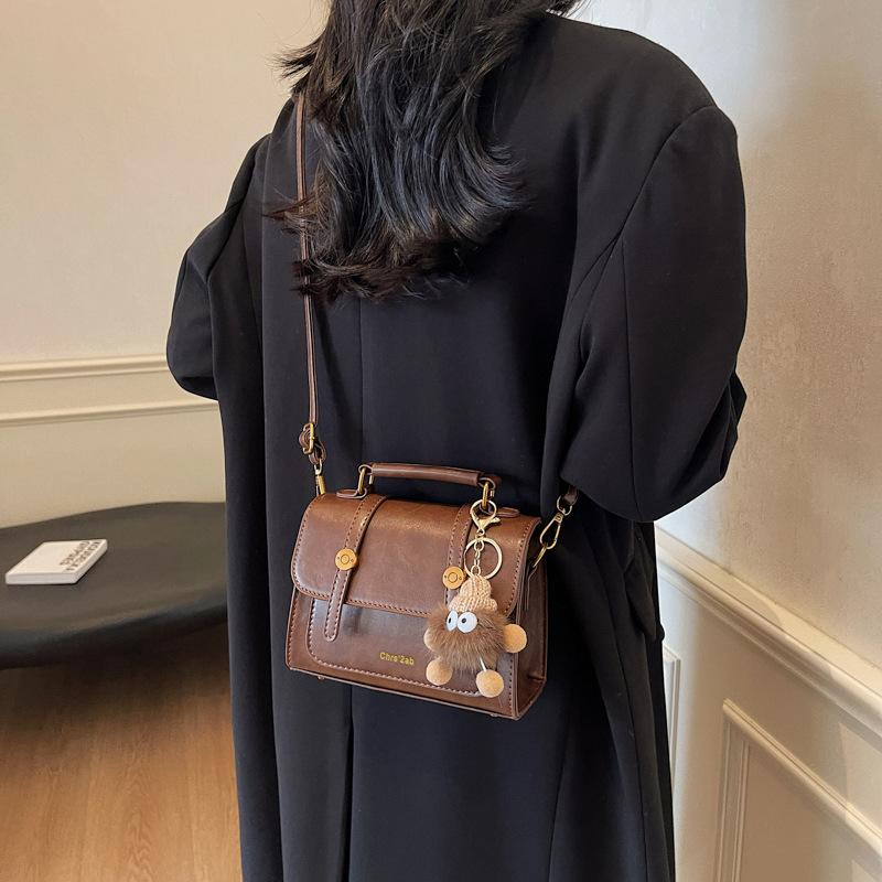 Fashion Hand Carry Small Square Bag Women'S Trend High-End Shoulder Bag Winter Retro Casual