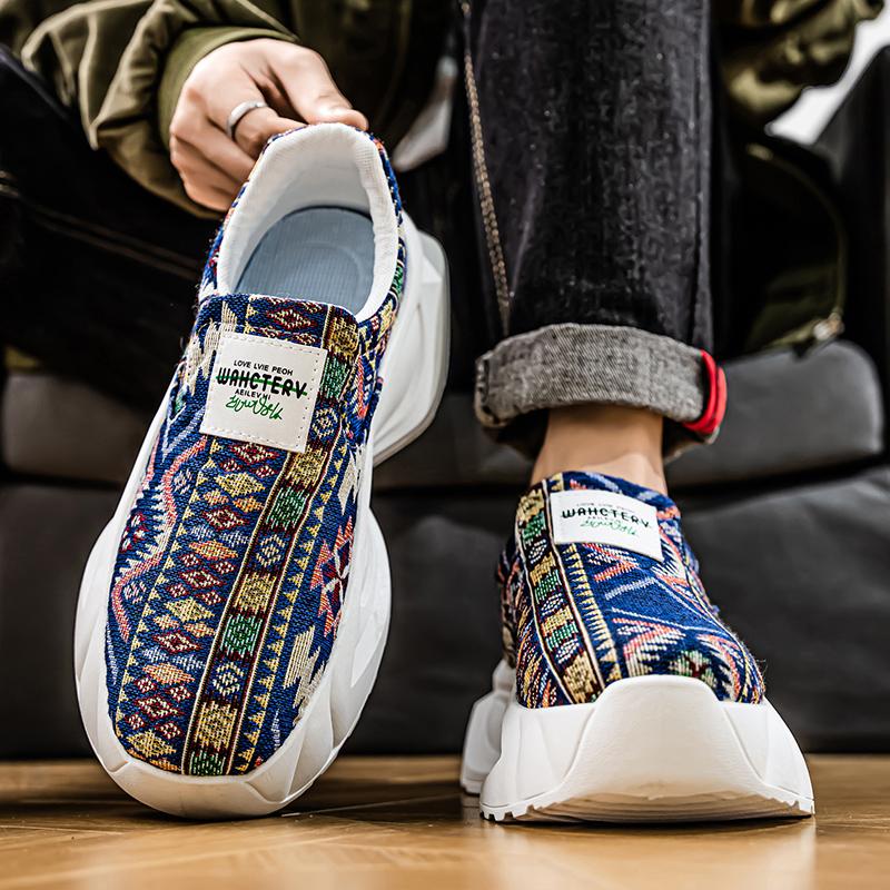 Men’s Sports Shoes Casual Street Style Platform Sneakers Students Over Sized Printed Skateboard Shoes Height Increase