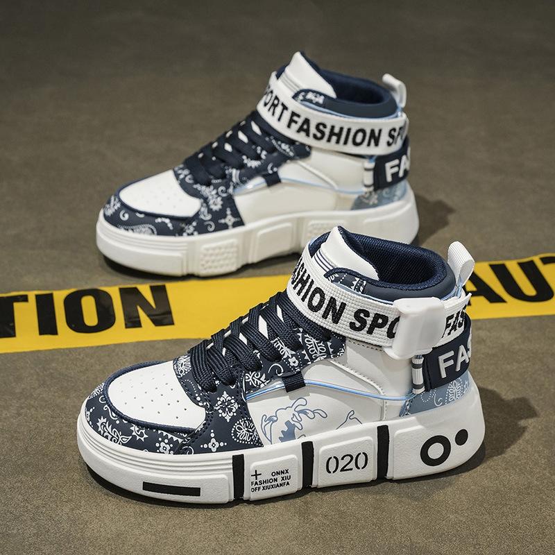 Cartoon animation couple animation joint high-top shoes casual white shoes couple student sports board shoes