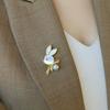 Cute Rabbit Brooch Versatile Luxury Fashion Pearl Lapel Badge Pin Bags Clothes Hats Pins Accessories Jewelry Gift For Women