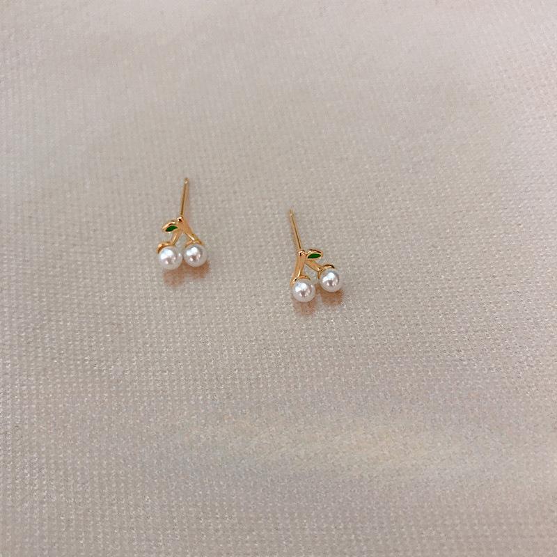 Cherry Stud Earrings Women's Small Fruit Earrings Simple Temperament Sleep Free Earrings Basic Daily Trinkets