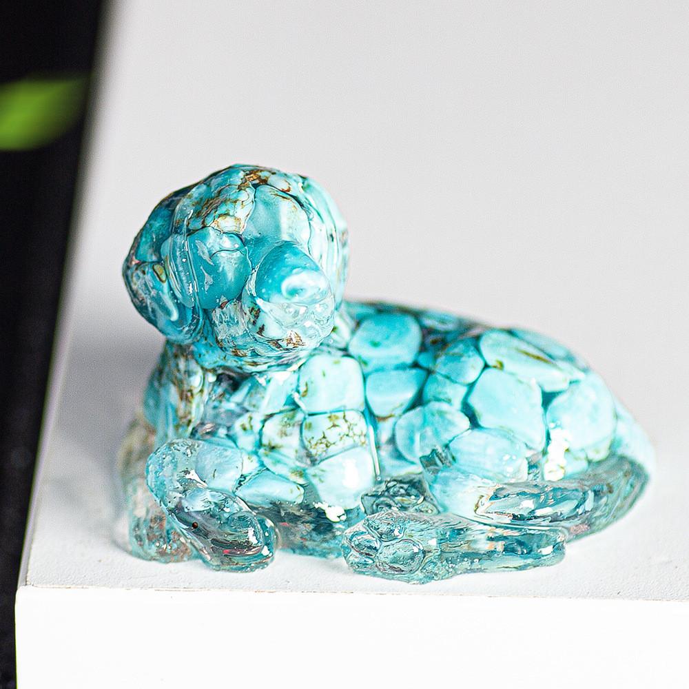 Resin Filled Natural Crystal Dog Figurine With Warm Heart Pet Decor For Gift Giving