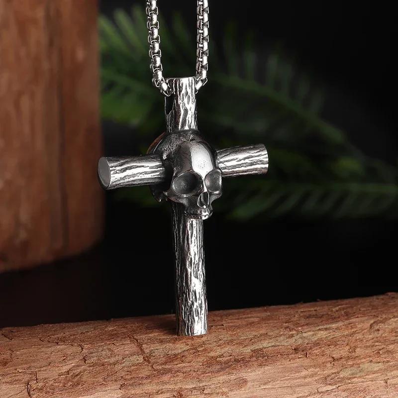 Silver Color Upper Body Skull Pendant Men\'s Biker Punk Necklace Gothic Alternative Casual Jewelry