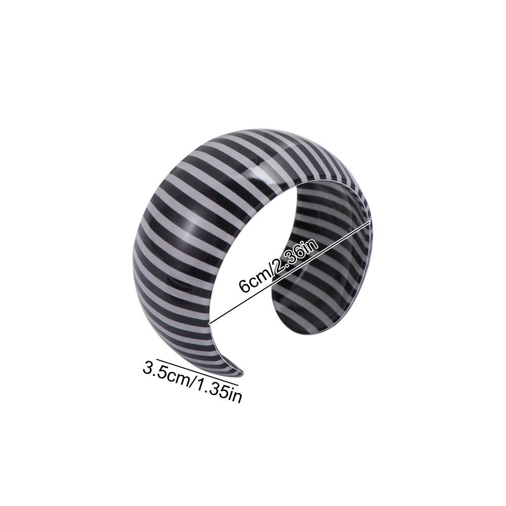 Black-and-White Striped Bracelet Exaggerated Retro Cuff Bangle Contrast Striped Bangle Daliy Wear