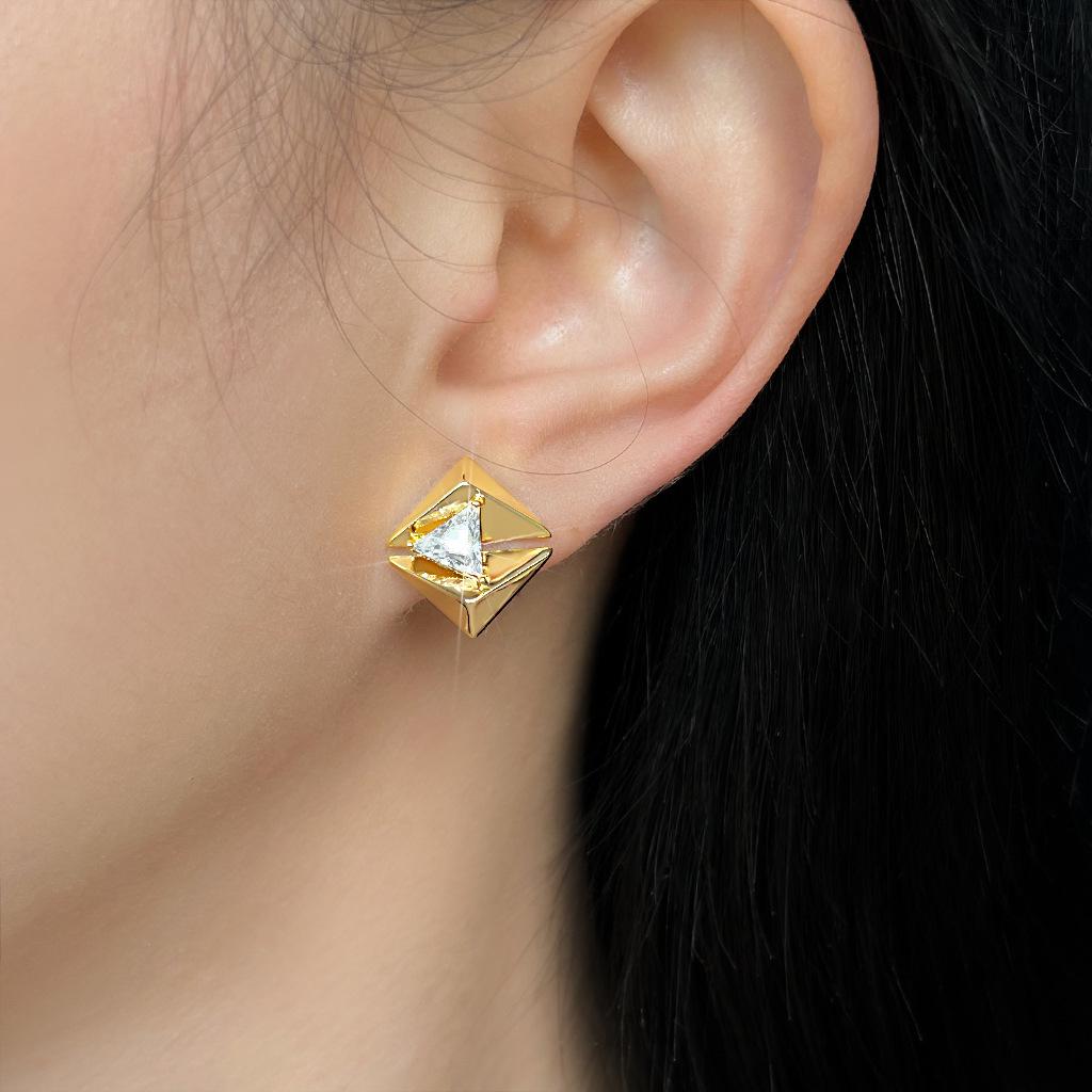 18K Gold Geometric Zircon Square Stud Earrings - High-End Fashion for Women