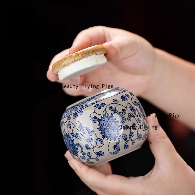 Ceramic Blue and White Tea Jar Moisture Proof Powder Container Chinese Spice Jar Facial Mask Powder Can Tea Ceremony Accessories